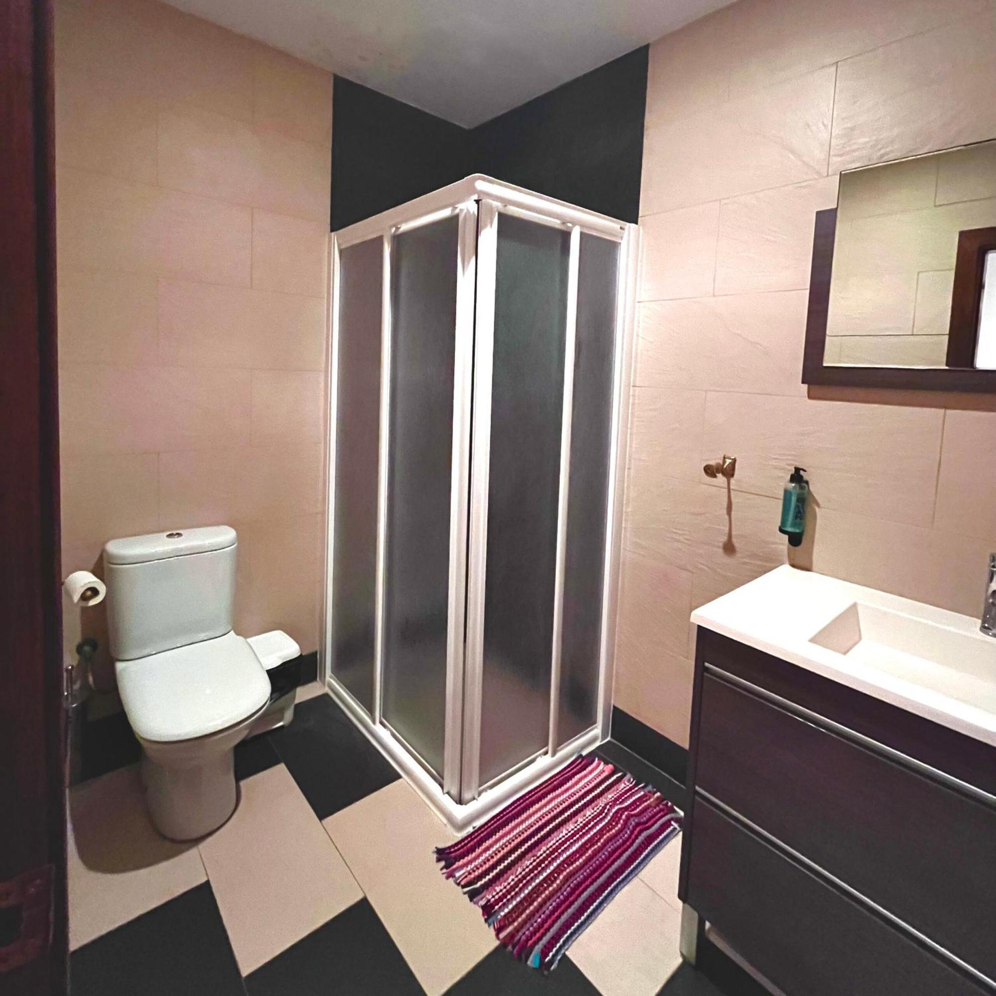 Apartamentos Angelus Plaza Mayor De Graus Ngoại thất bức ảnh