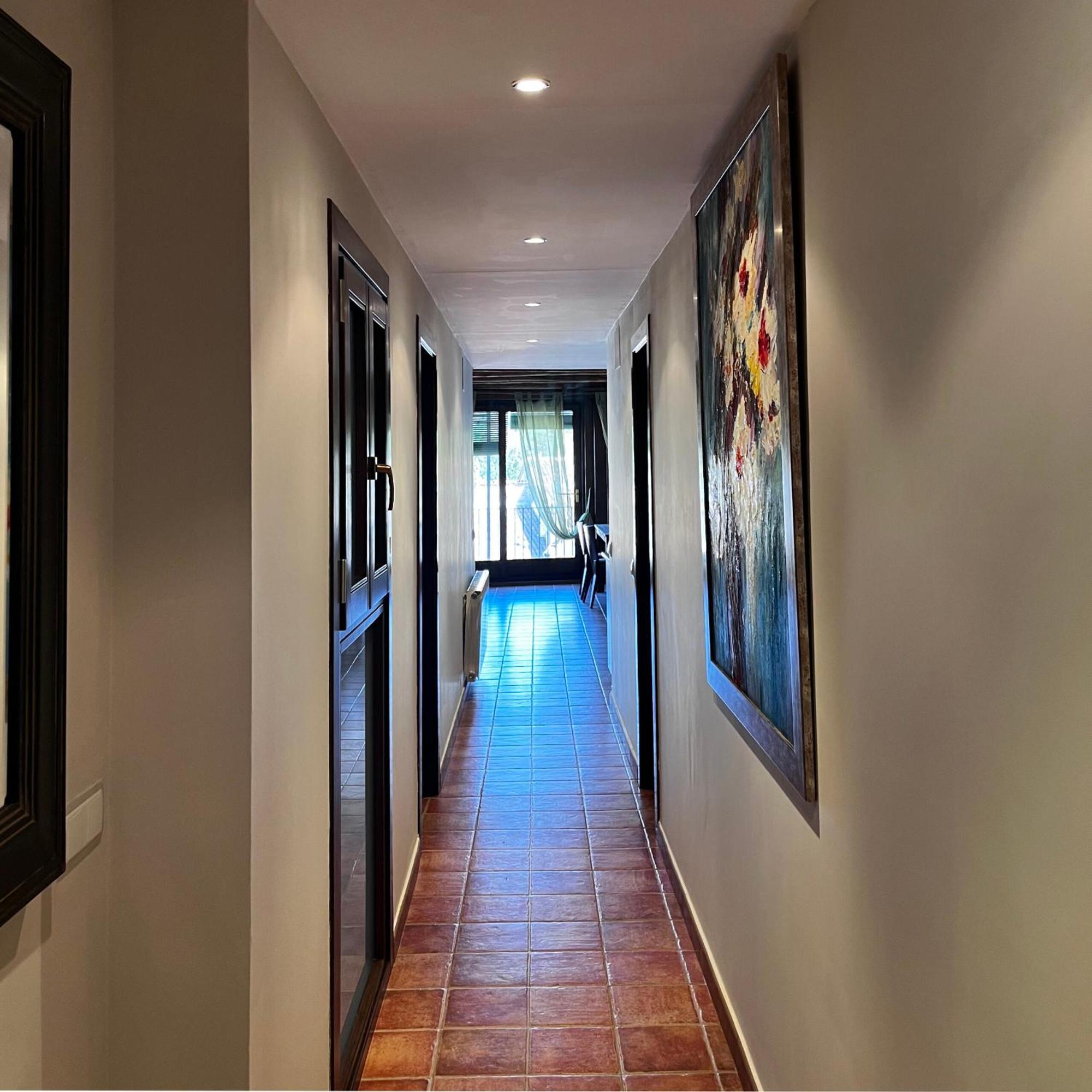 Apartamentos Angelus Plaza Mayor De Graus Ngoại thất bức ảnh