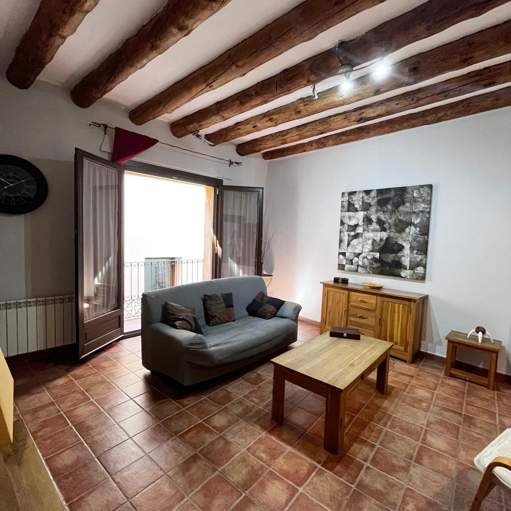 Apartamentos Angelus Plaza Mayor De Graus Ngoại thất bức ảnh